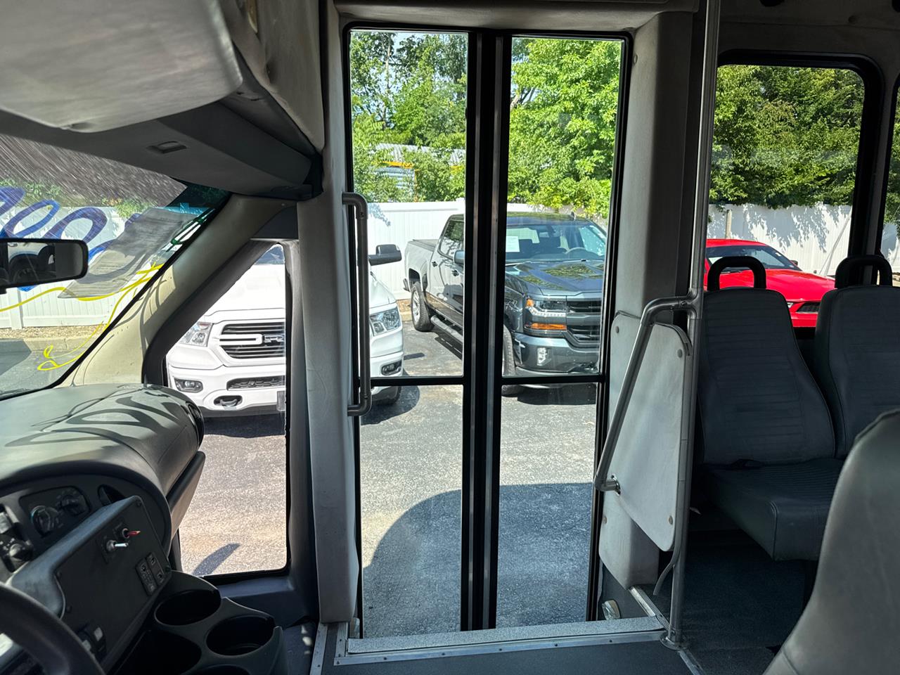 2006 Ford Econoline Commercial Cutaway