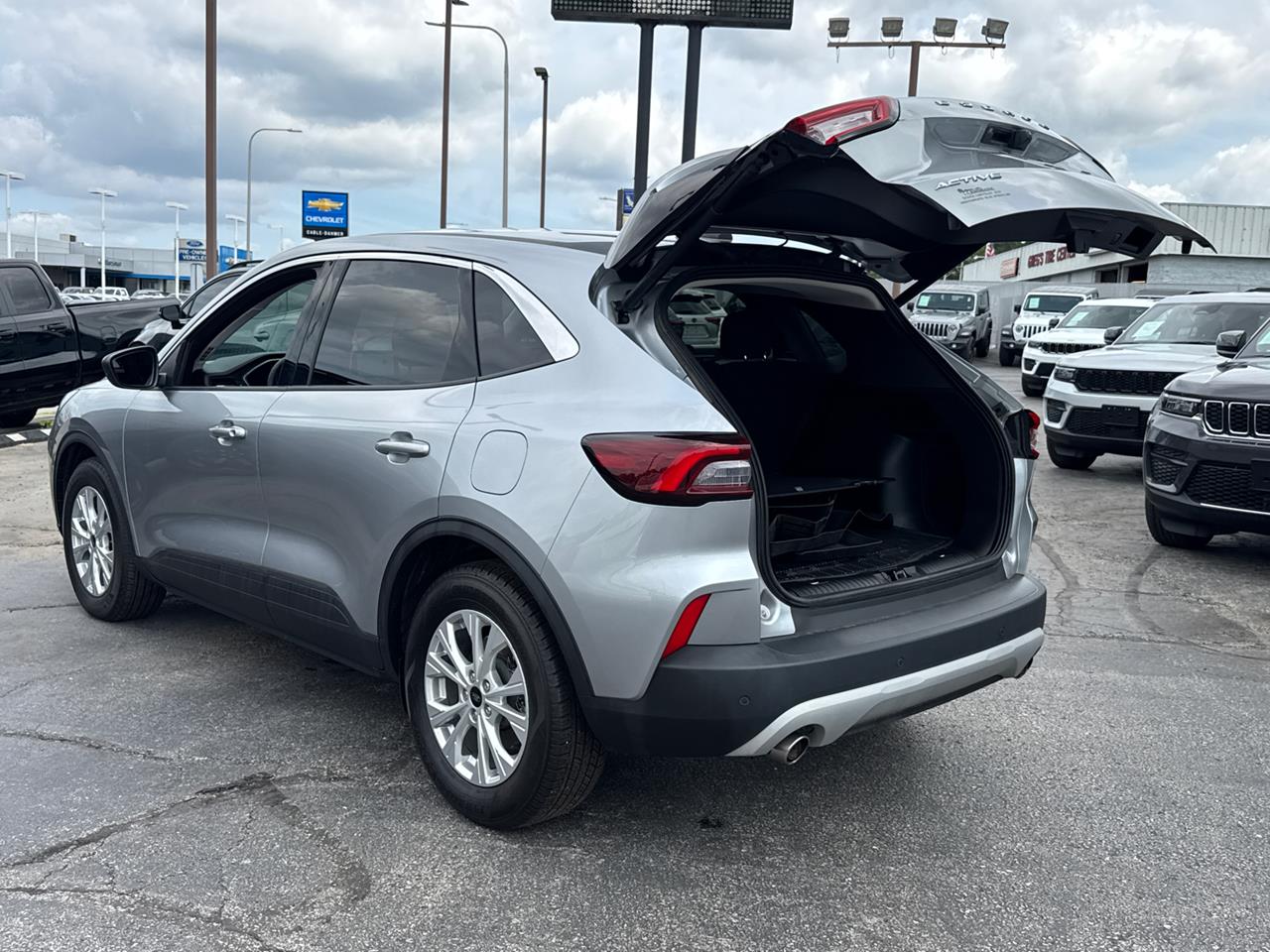 2023 Ford Escape
