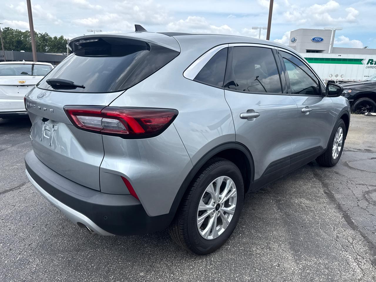 2023 Ford Escape