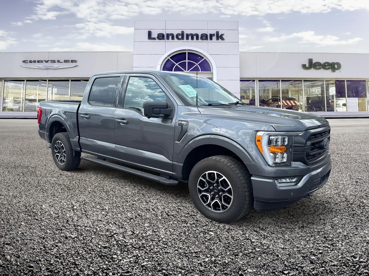 Used 2022 Ford F-150 XLT Trucks