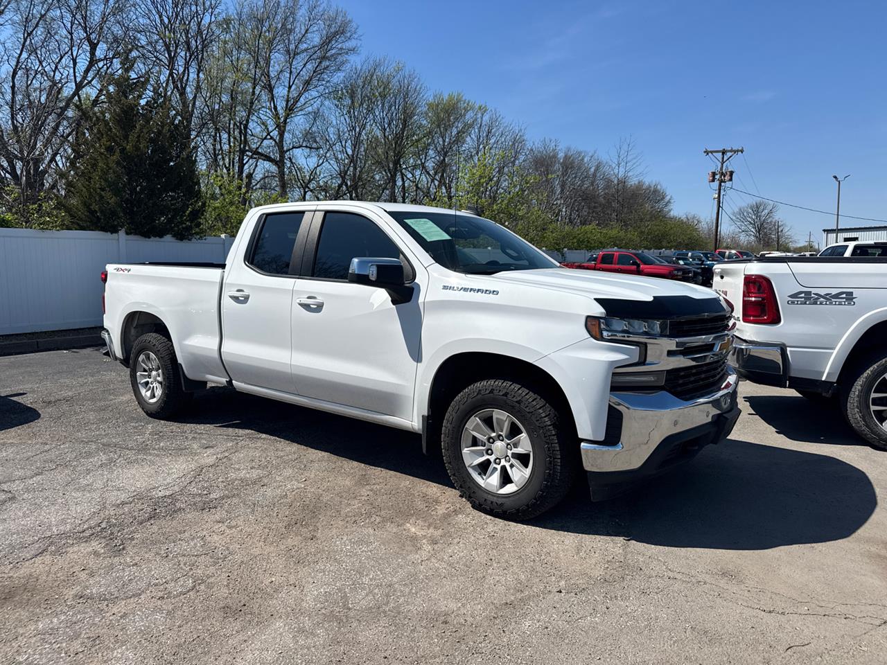 Used 2020 Chevrolet Silverado 1500 LT Trucks