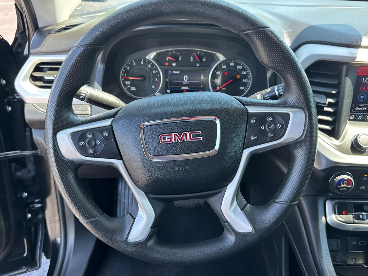 2023 GMC Acadia
