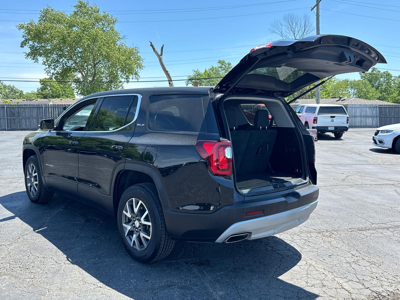 2023 GMC Acadia
