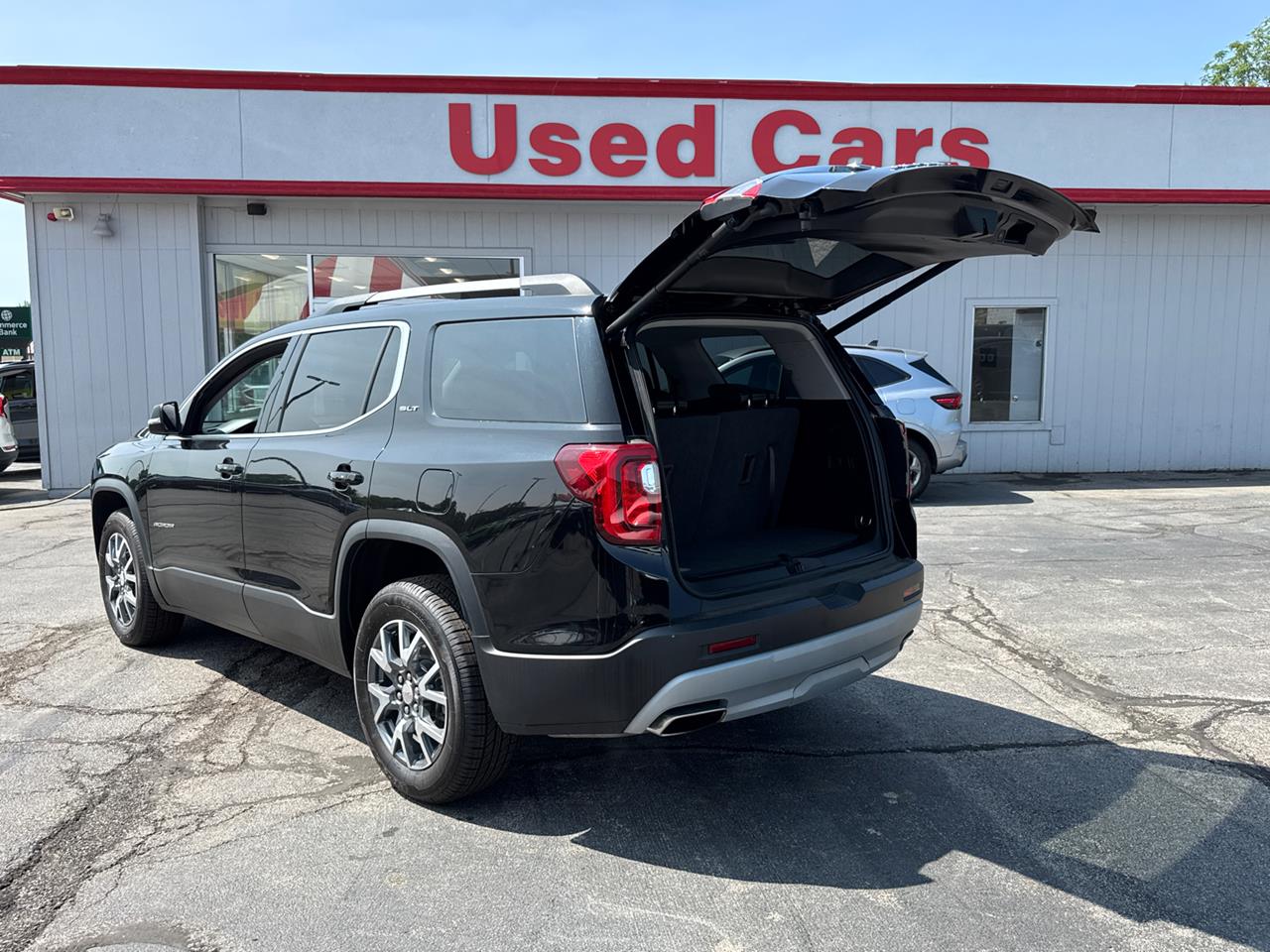 2023 GMC Acadia