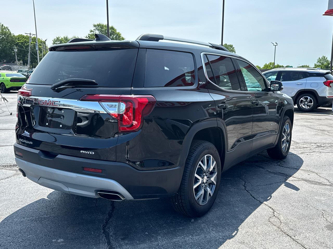 2023 GMC Acadia