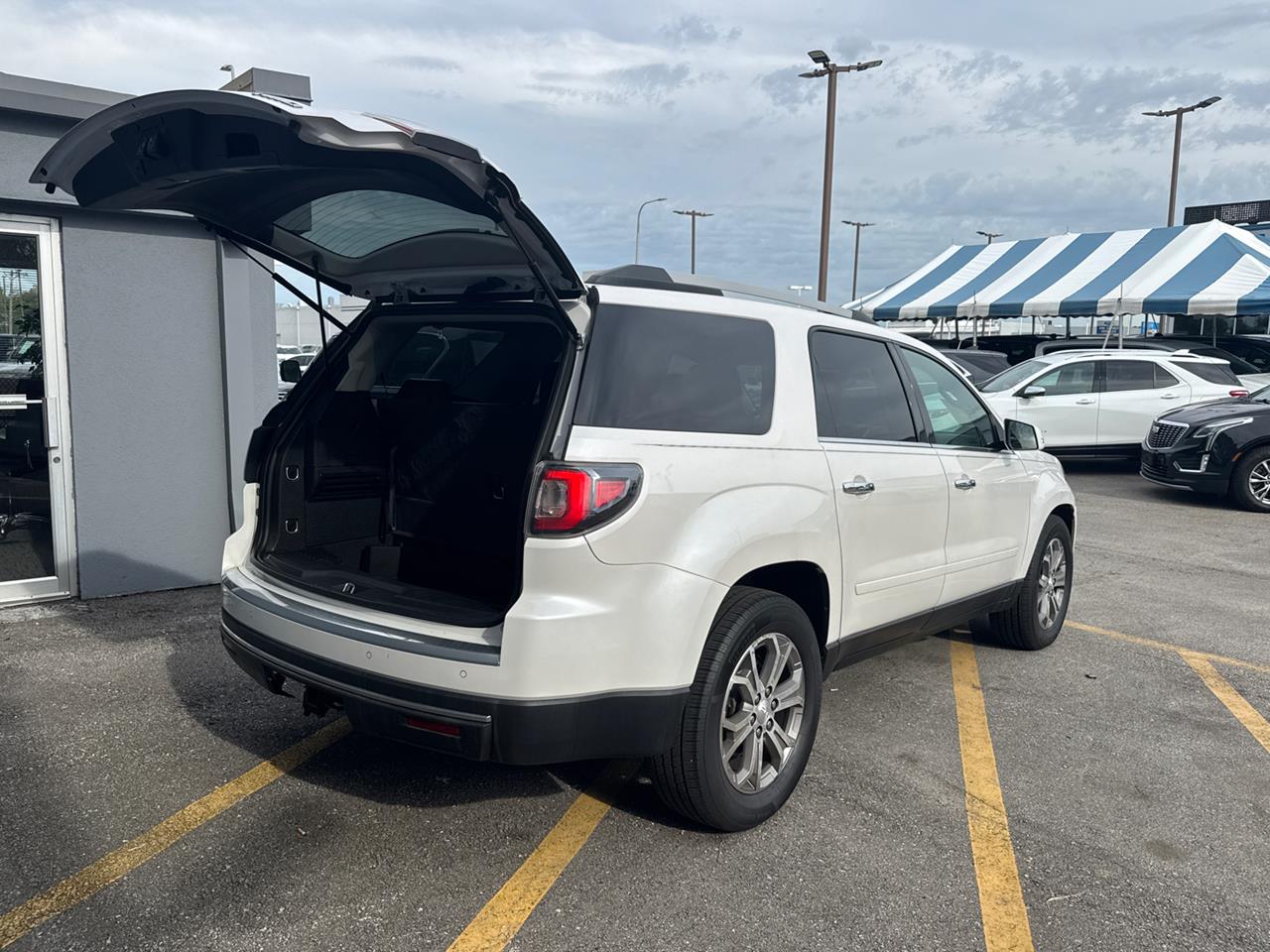 2016 GMC Acadia