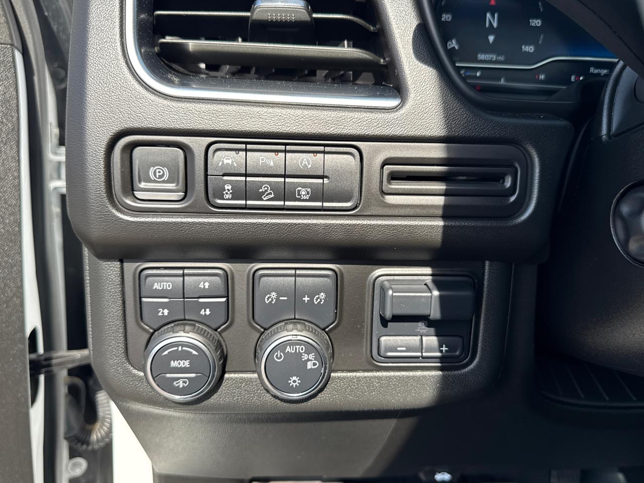 2024 Chevrolet Suburban