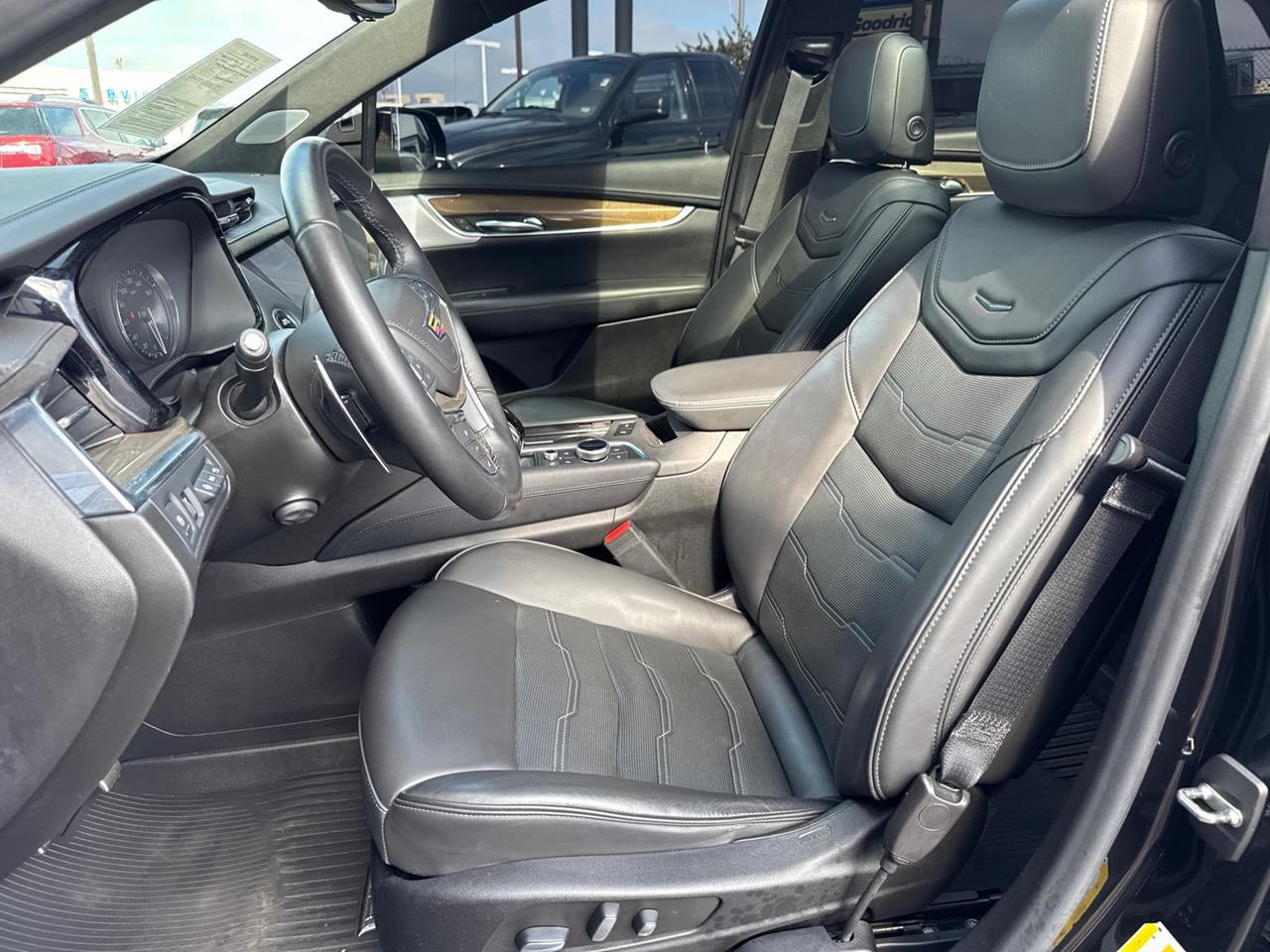 2020 Cadillac XT5