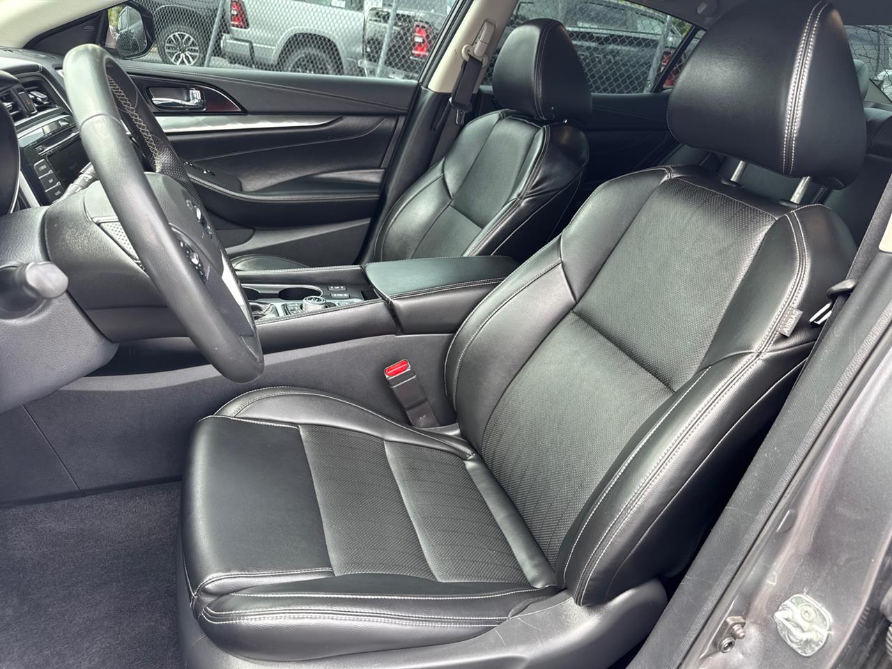 2022 Nissan Maxima