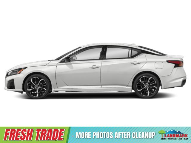 Used 2023 Nissan Altima 2.5 SR