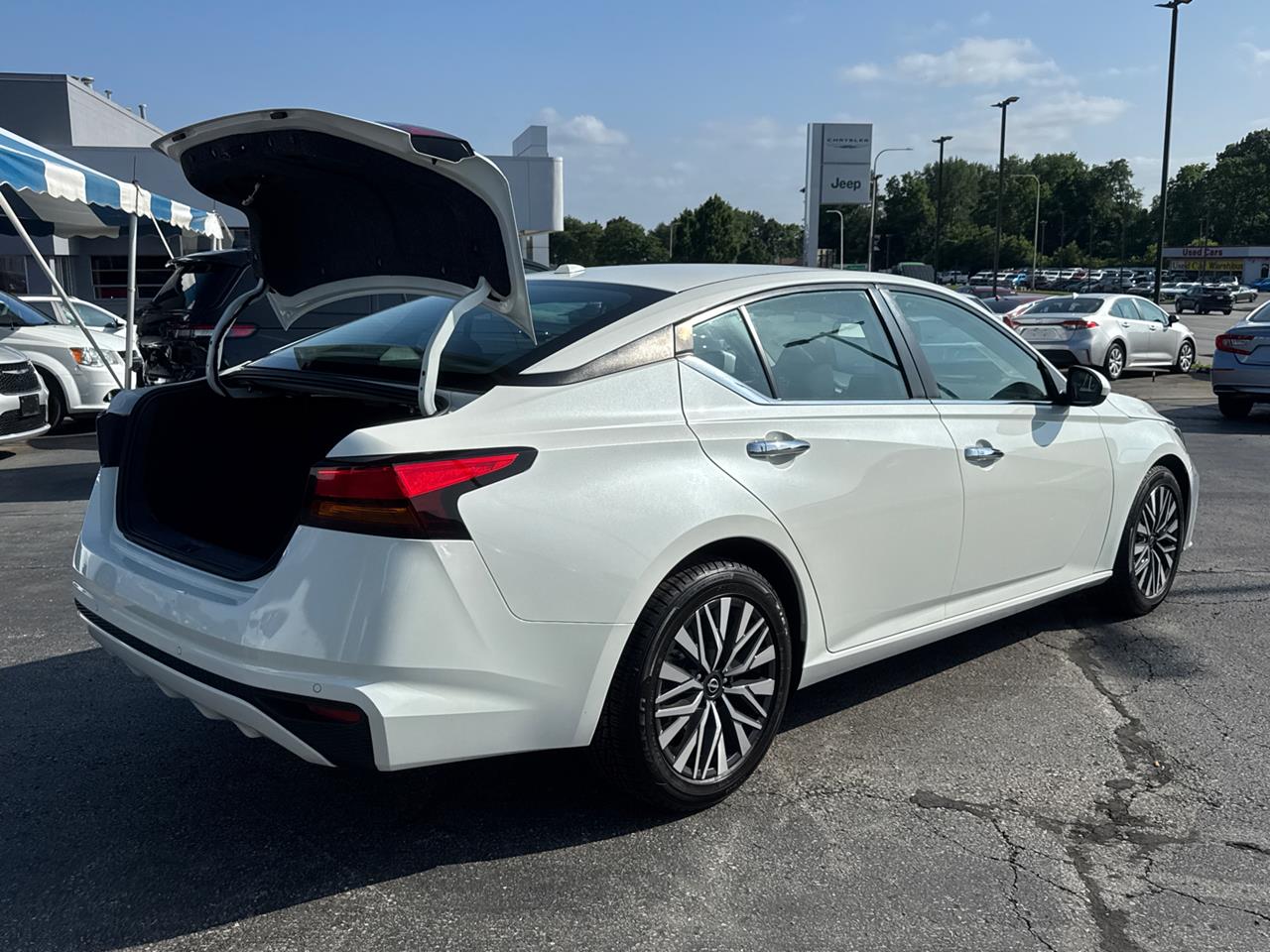 2023 Nissan Altima