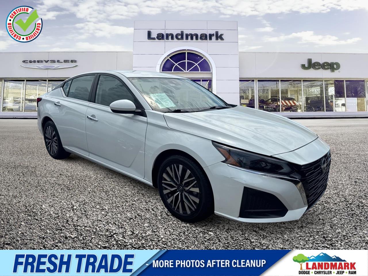 Used 2023 Nissan Altima 2.5 SV Cars
