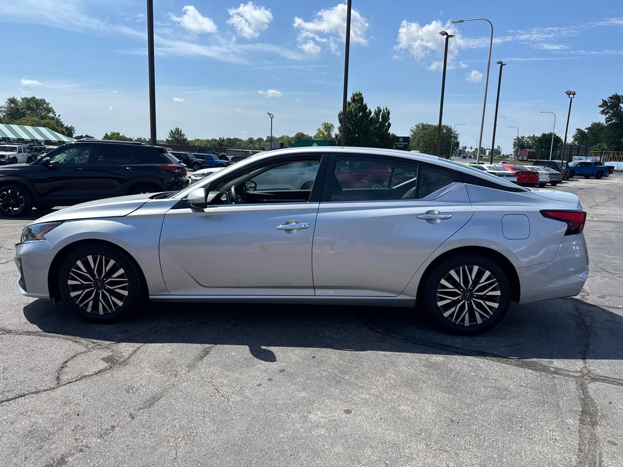 2023 Nissan Altima