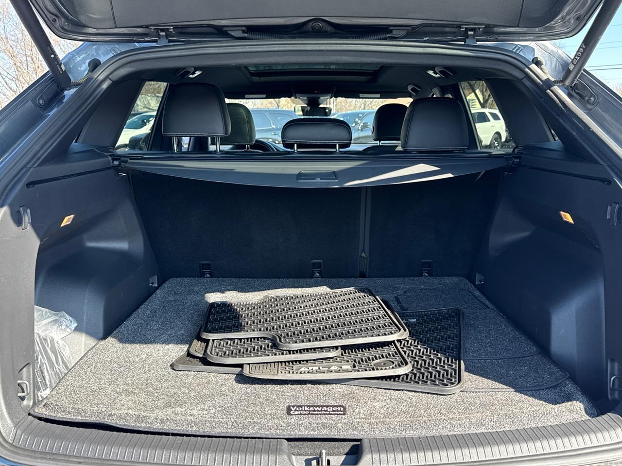 2023 Volkswagen Atlas Cross Sport