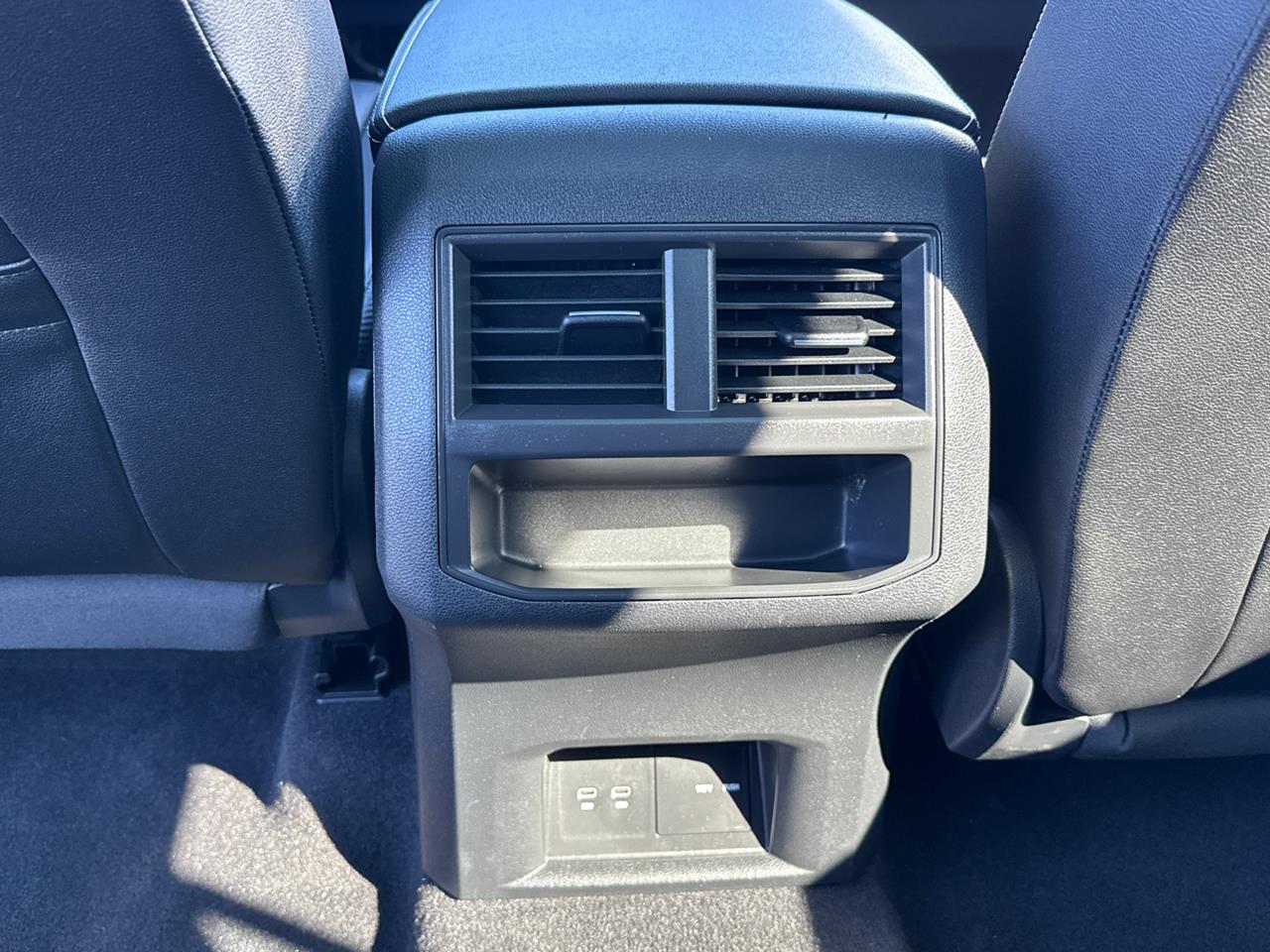 2023 Volkswagen Atlas Cross Sport