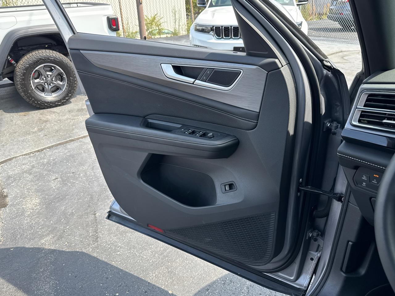 2024 Volkswagen Atlas Cross Sport