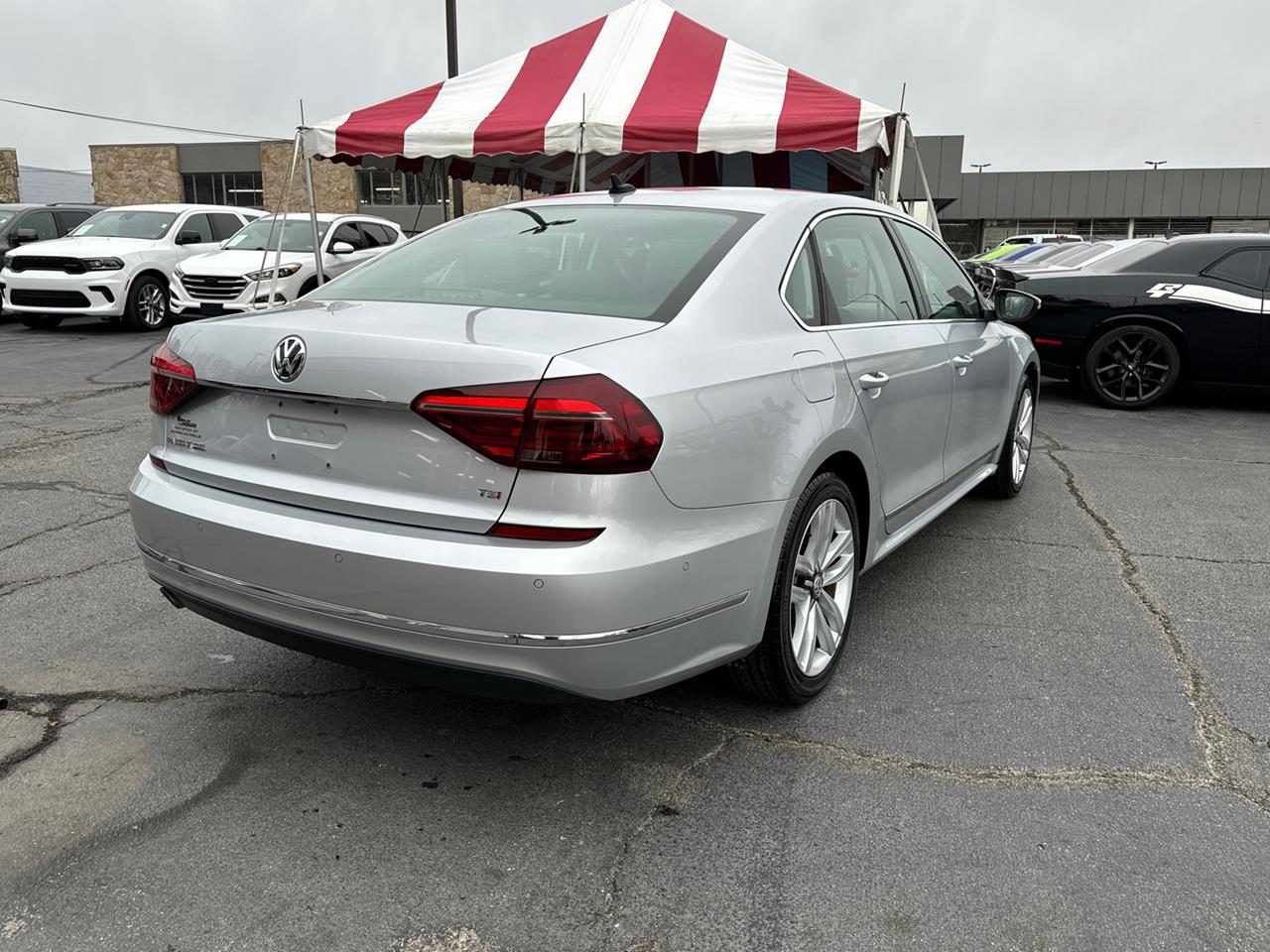 2017 Volkswagen Passat