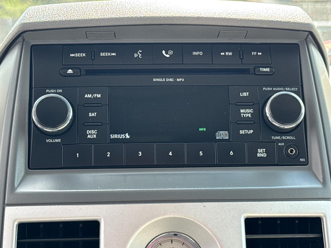 2009 Chrysler Town and Country