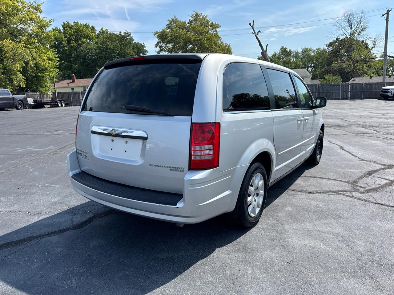 2009 Chrysler Town and Country