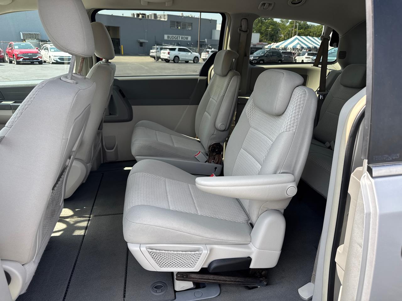 2009 Chrysler Town and Country