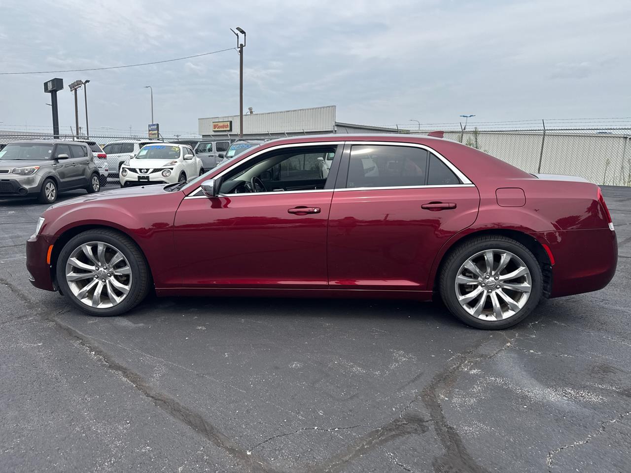 2020 Chrysler 300