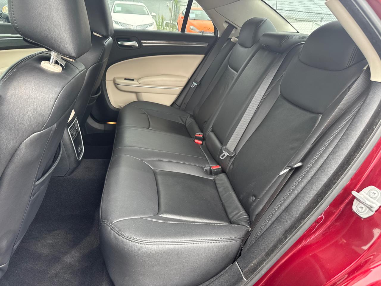 2020 Chrysler 300