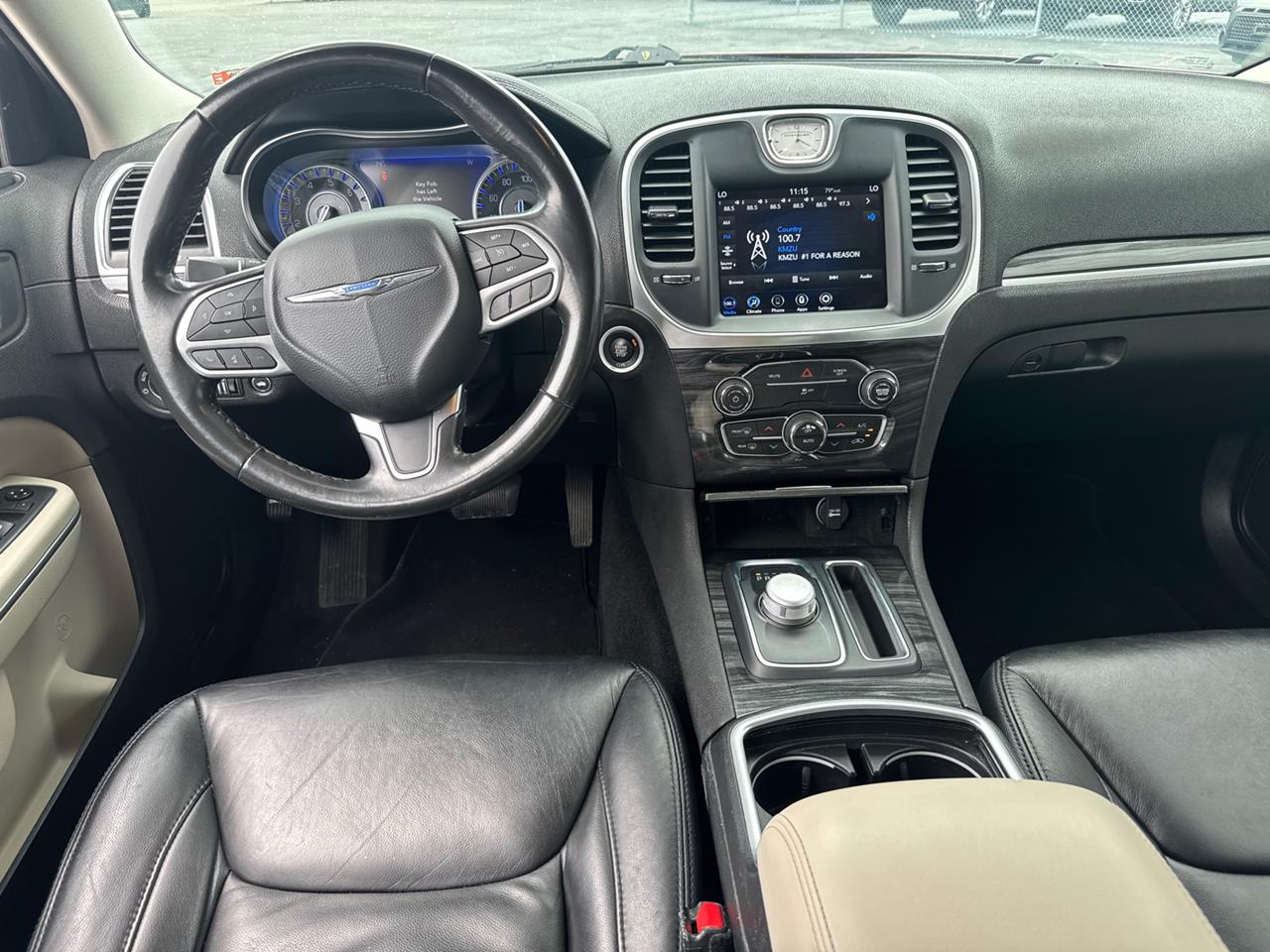 2020 Chrysler 300
