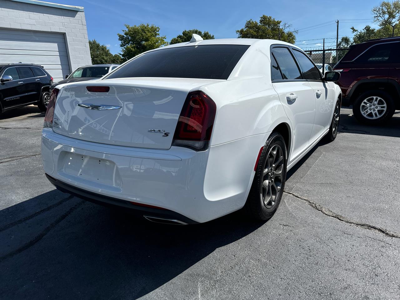 2018 Chrysler 300