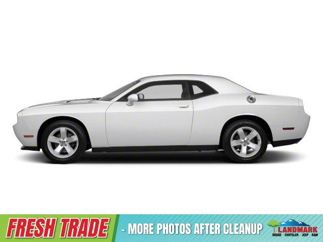 Used 2012 Dodge Challenger SXT Car