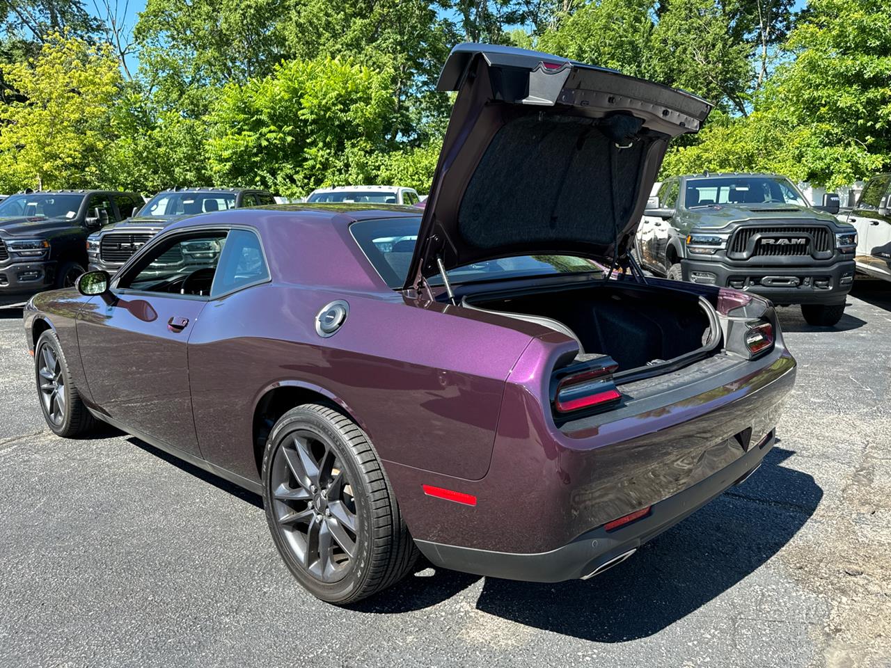 Used 2022 Dodge Challenger For Sale in Independence, MO Landmark