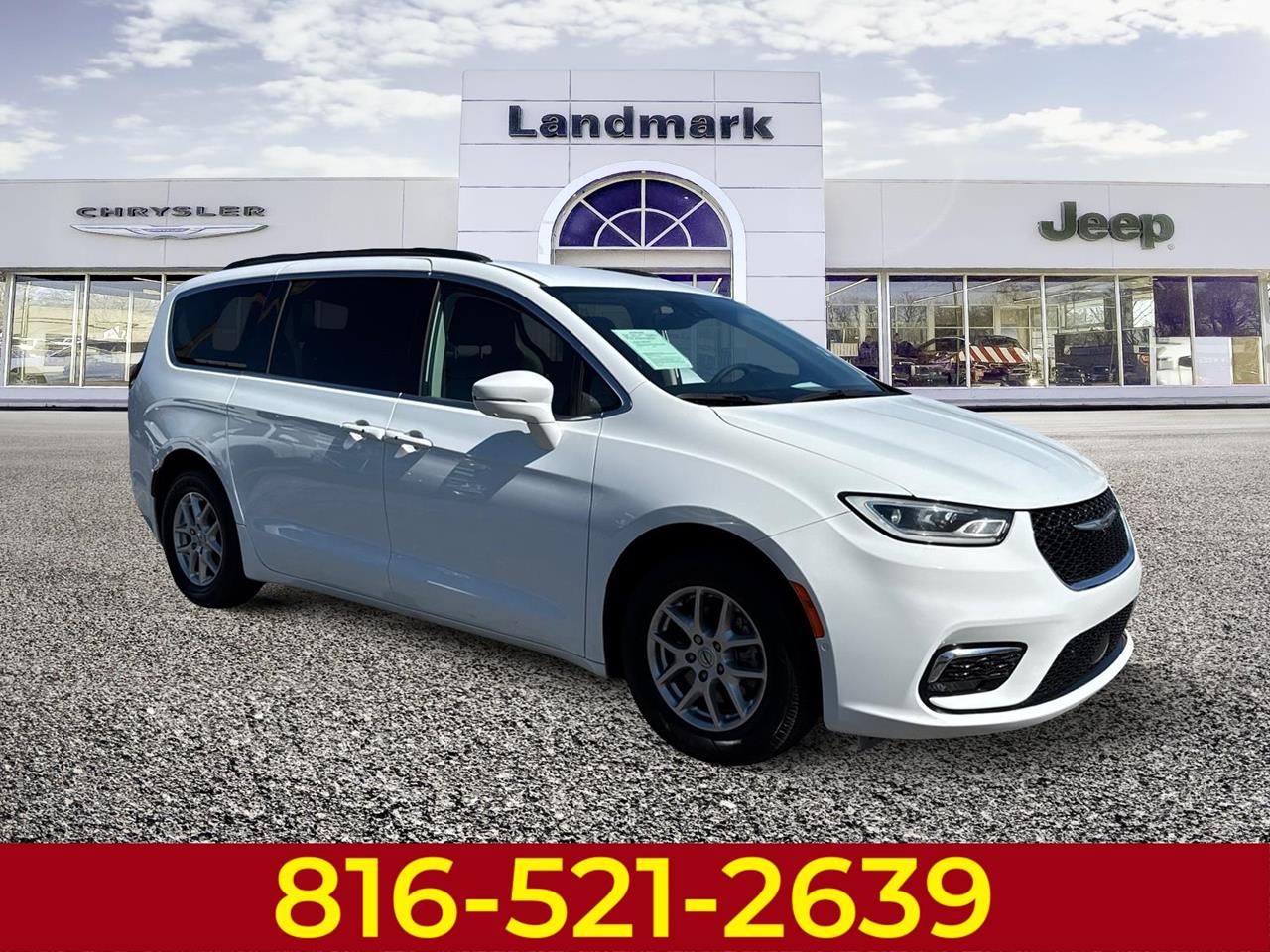 Used 2022 Chrysler Pacifica Touring L Vans