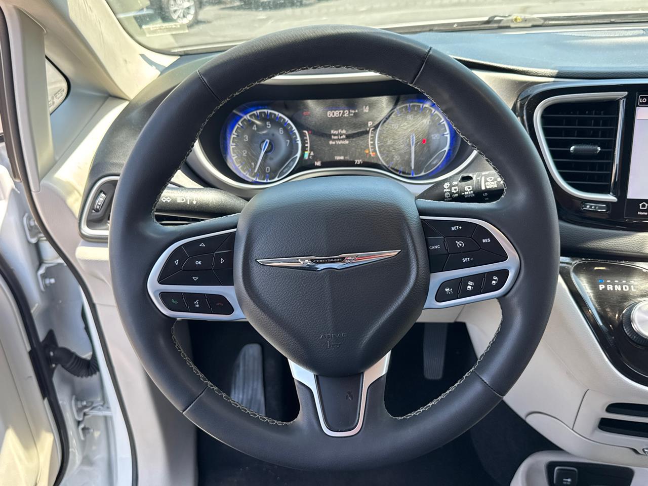 2023 Chrysler Pacifica