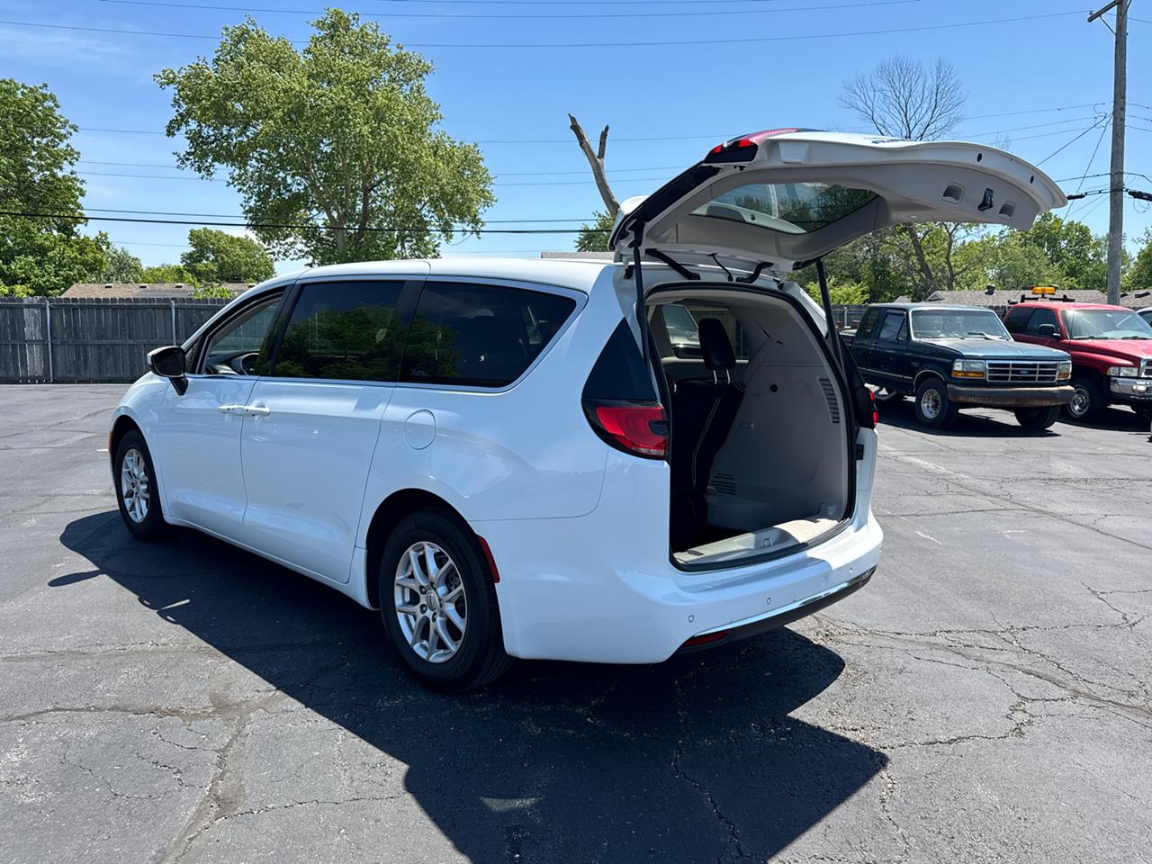 2023 Chrysler Pacifica