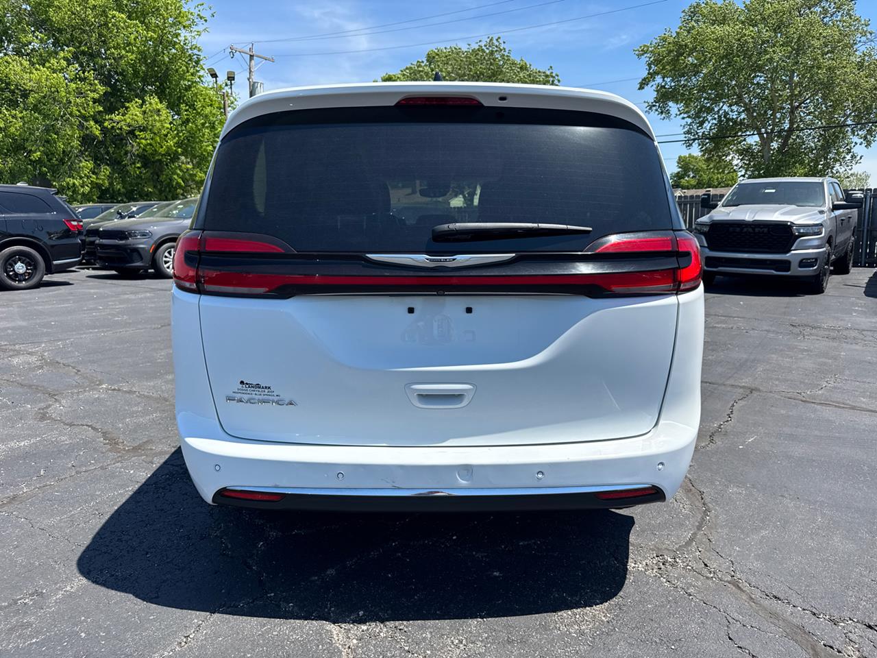 2023 Chrysler Pacifica