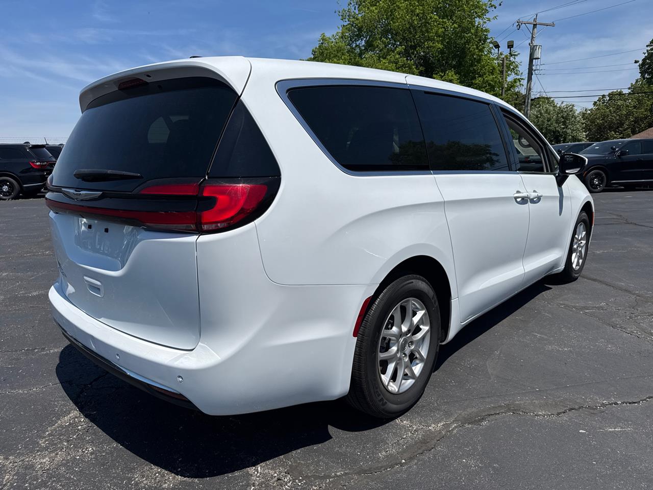 2023 Chrysler Pacifica