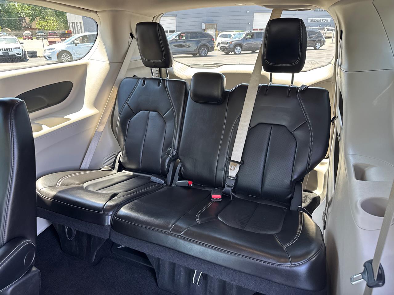 2023 Chrysler Pacifica
