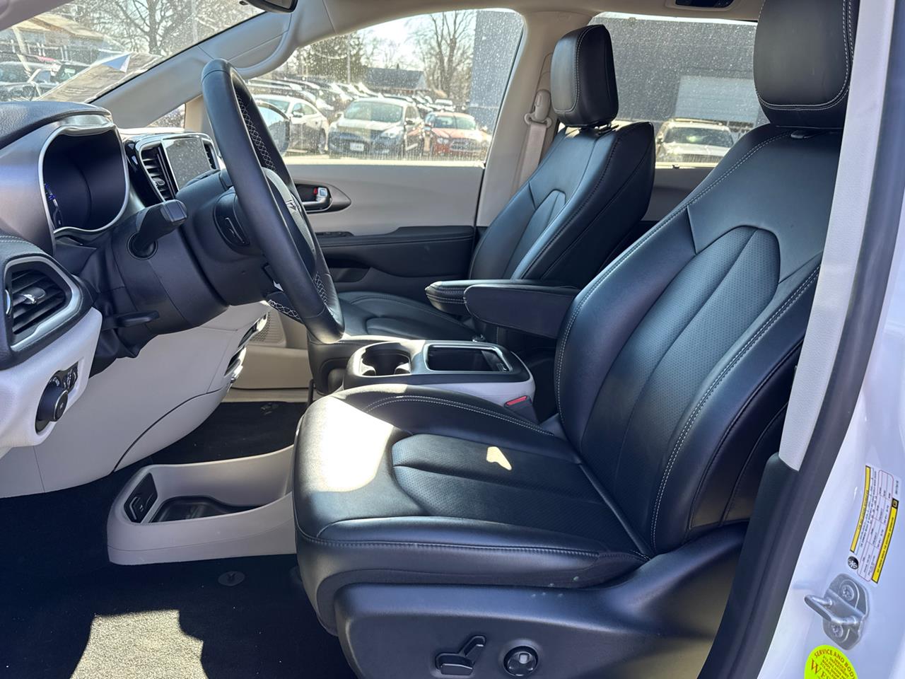 2024 Chrysler Pacifica