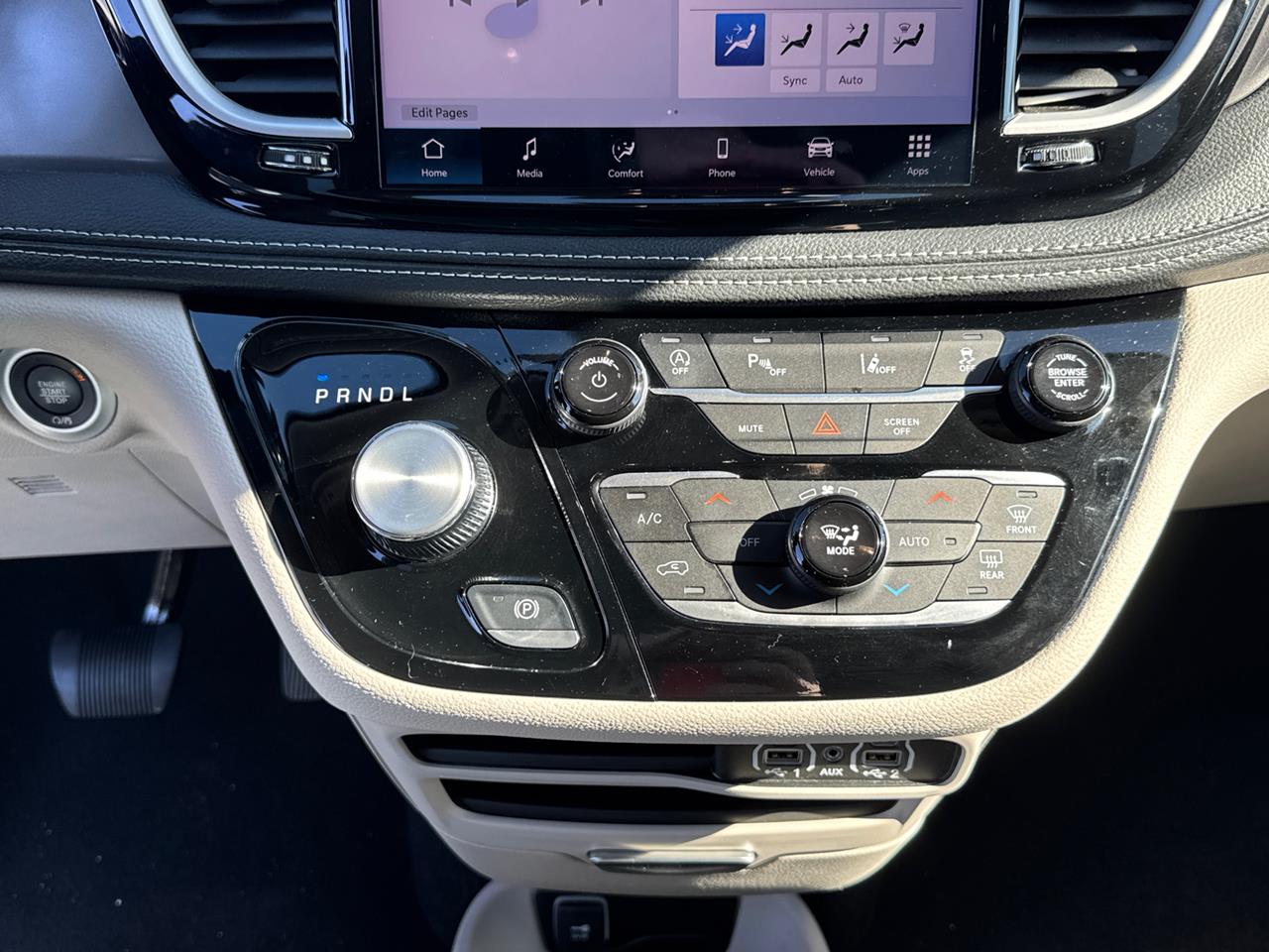 2024 Chrysler Pacifica