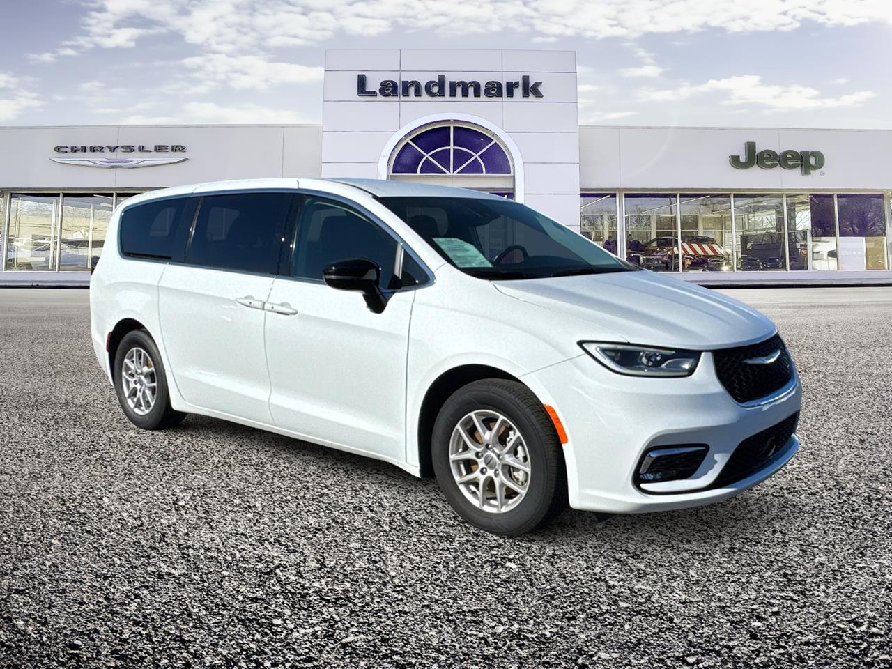 Used 2024 Chrysler Pacifica Touring L Vans