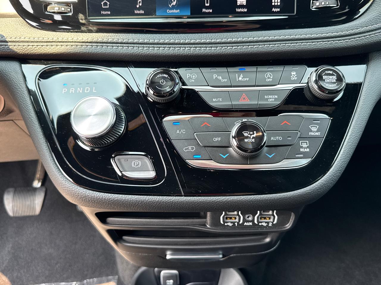 2025 Chrysler Pacifica