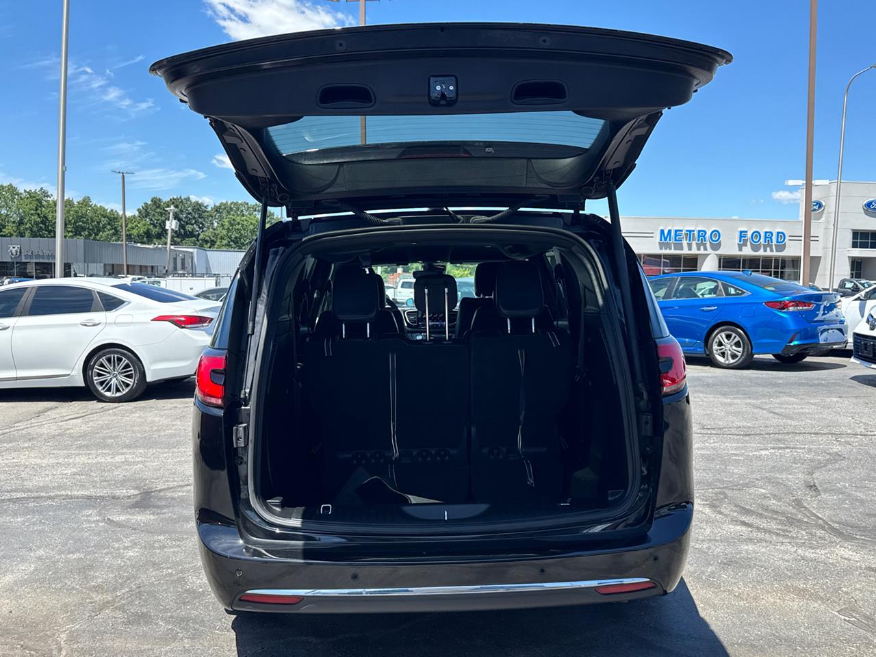 2025 Chrysler Pacifica