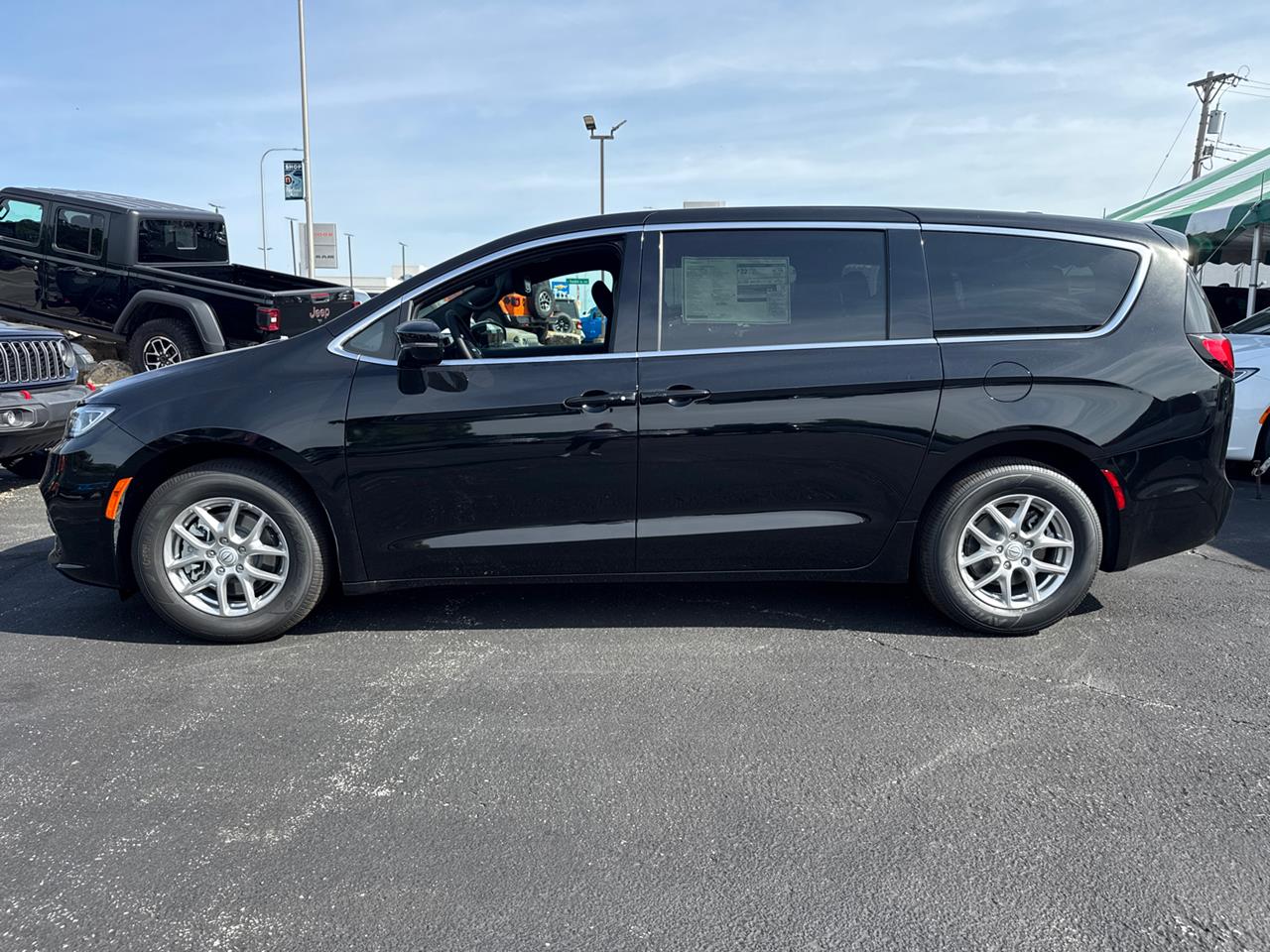 2026 Chrysler Pacifica