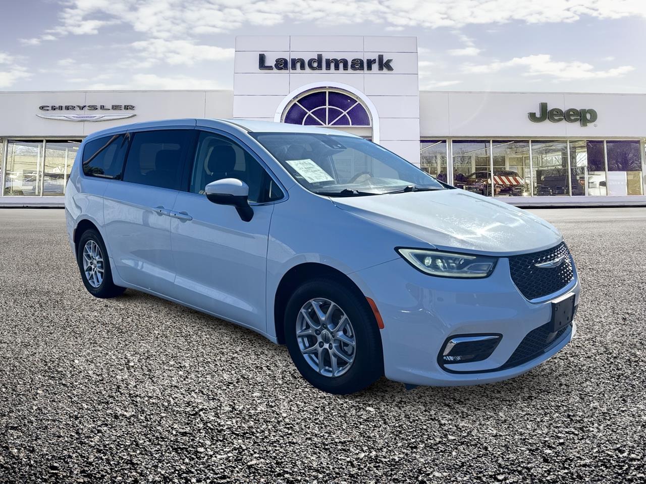 2023 Chrysler Pacifica