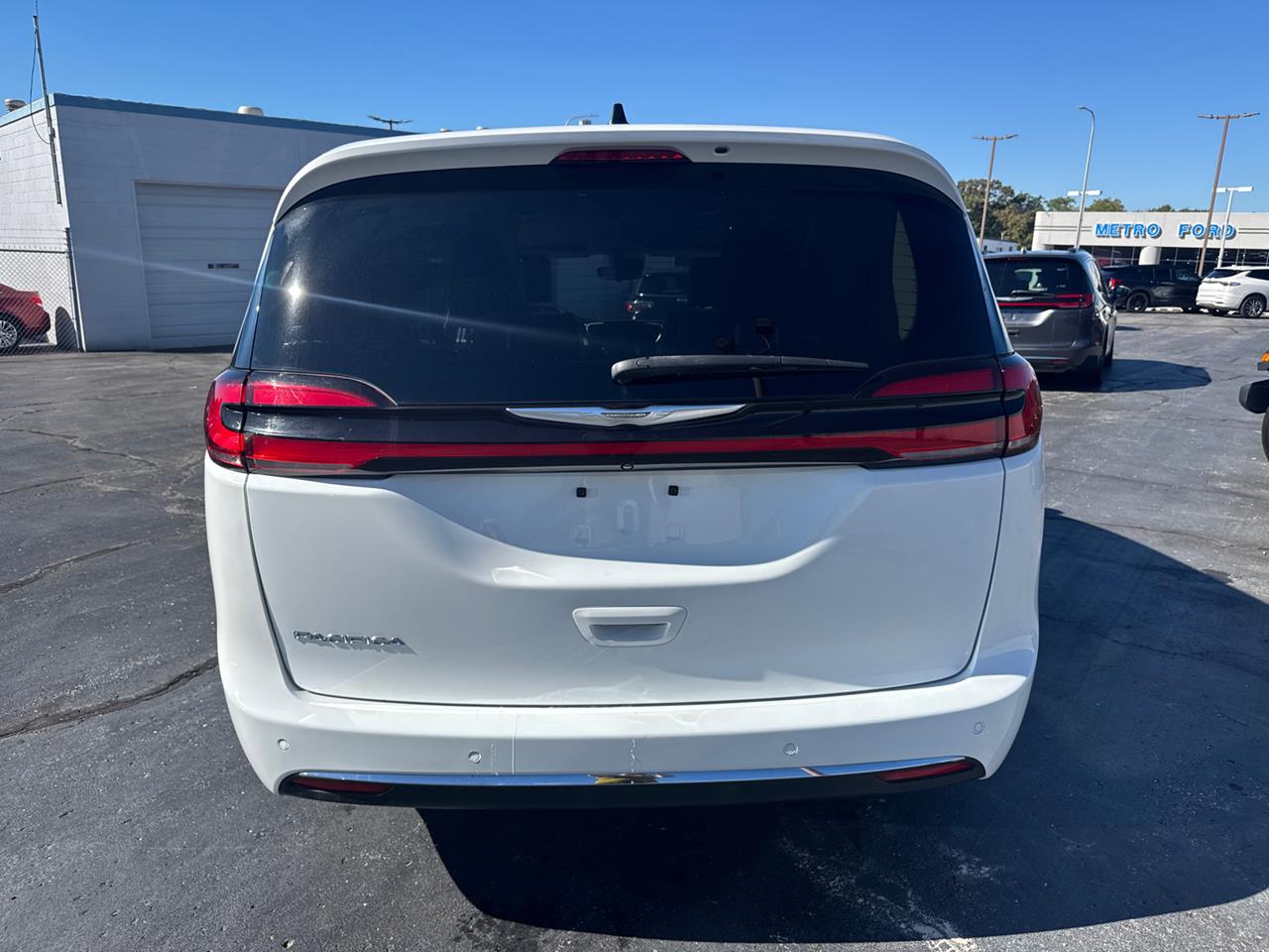 2023 Chrysler Pacifica