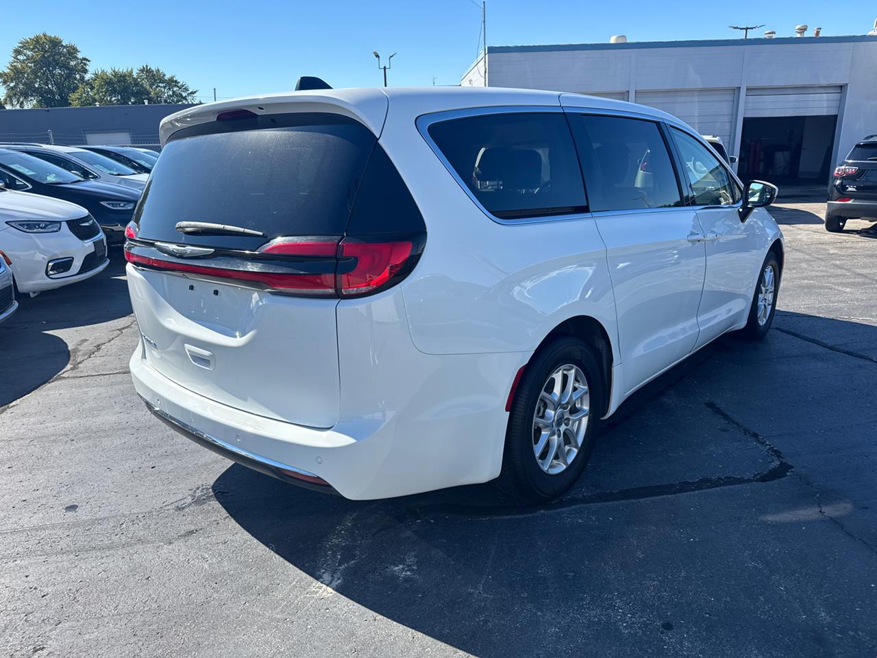 2023 Chrysler Pacifica