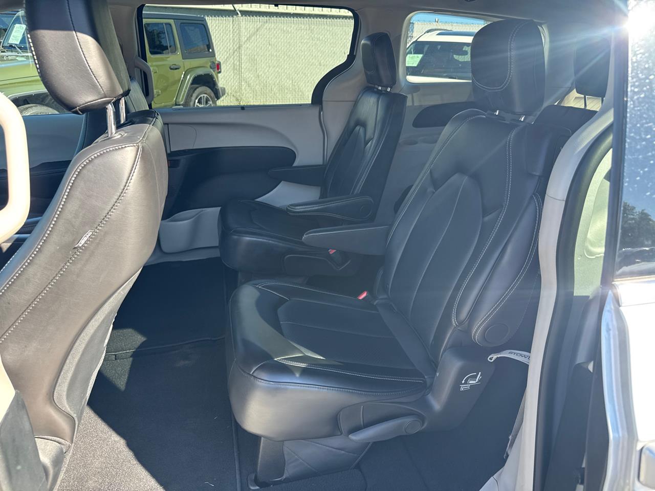 2024 Chrysler Pacifica