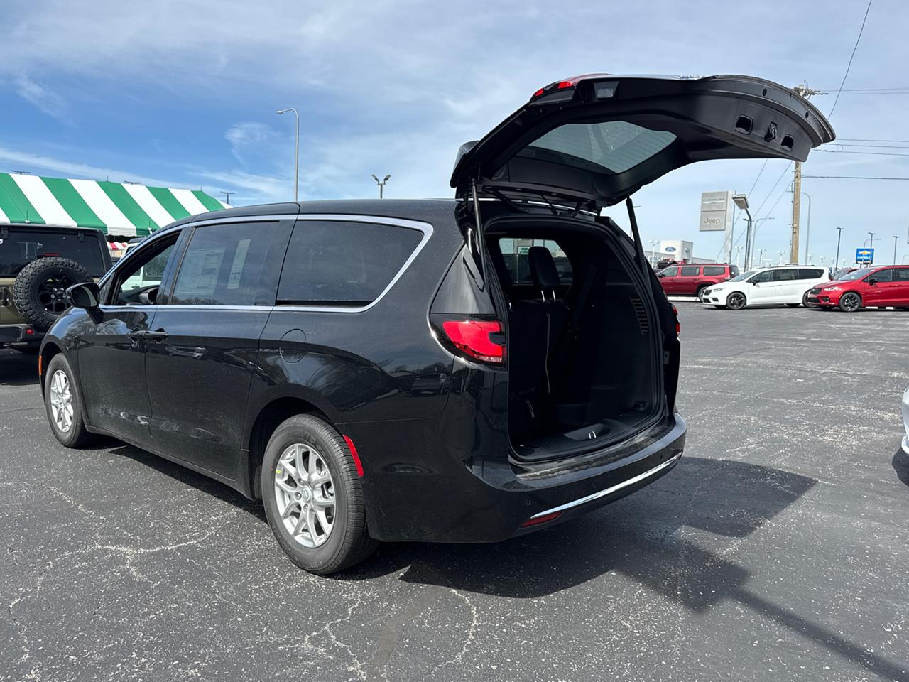 2026 Chrysler Pacifica