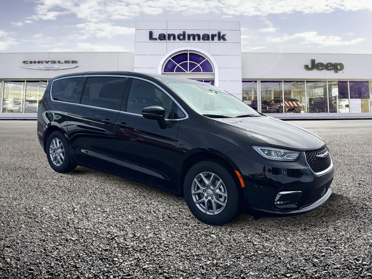 New 2026 Chrysler Pacifica Select Vans