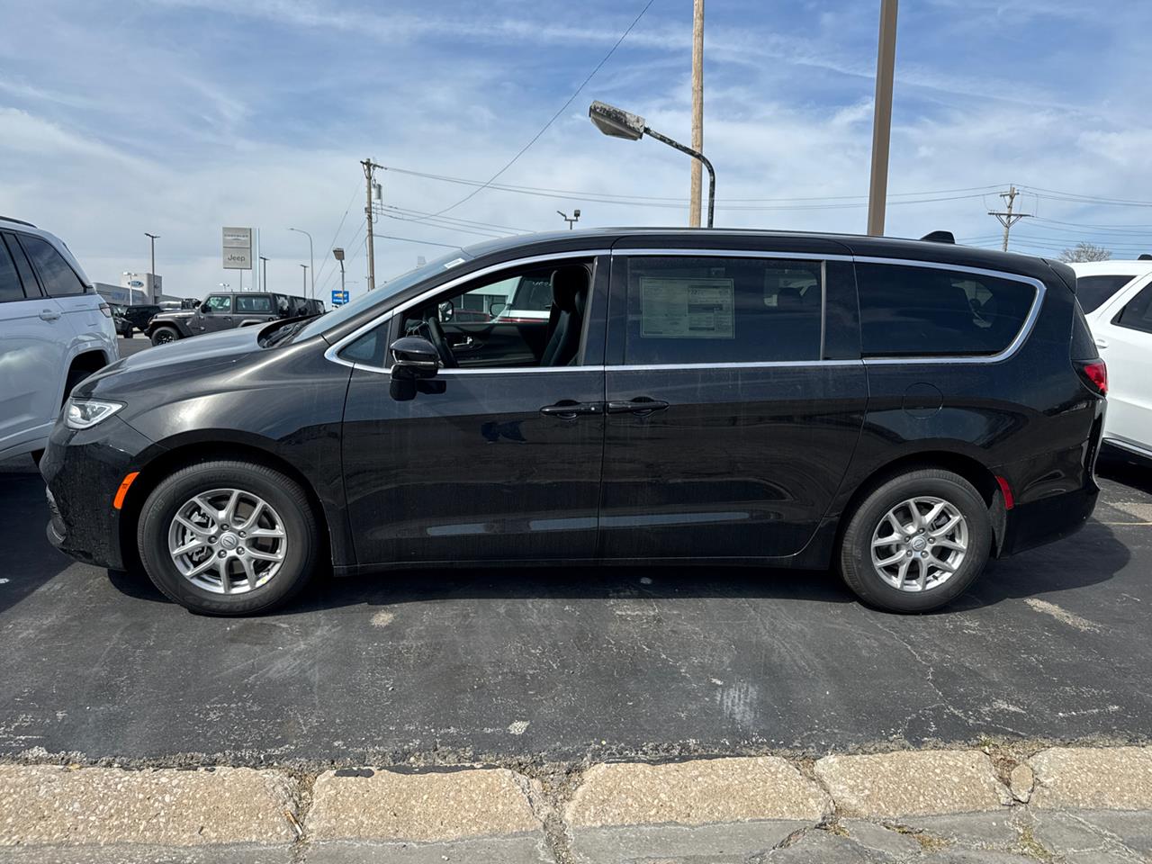 2026 Chrysler Pacifica