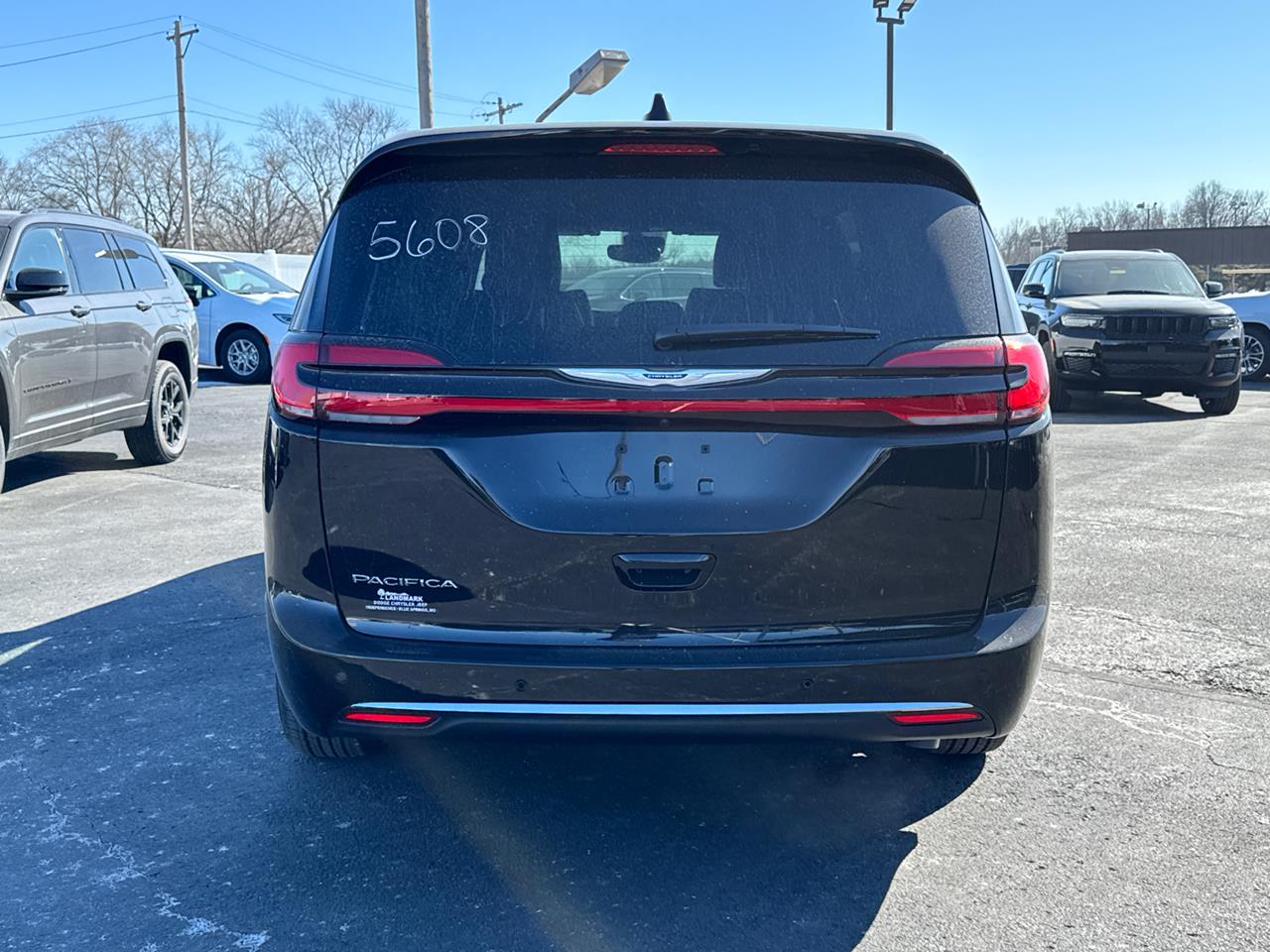 2025 Chrysler Pacifica